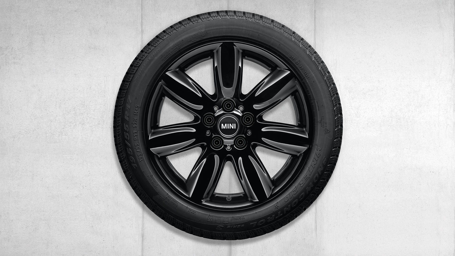 17-INČNI JCW VIŠEKRAKI TOČKOVI 505 - JET MAT CRNE BOJE